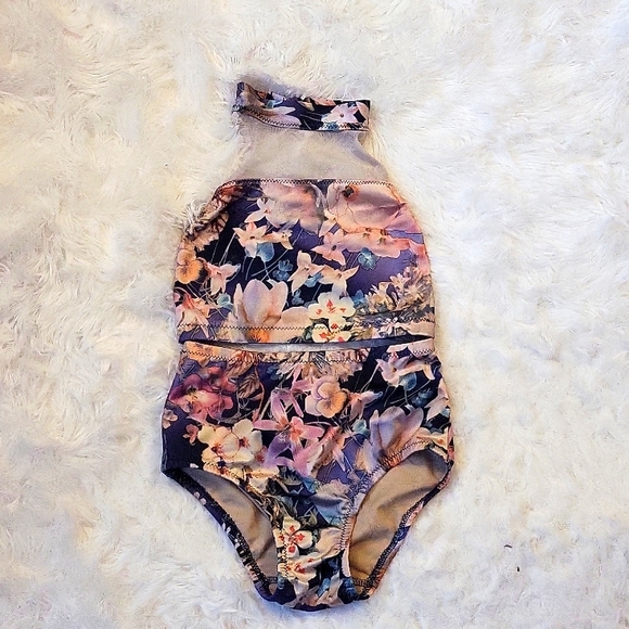 Lina Bean Dancewear Set - Picture 1 of 1